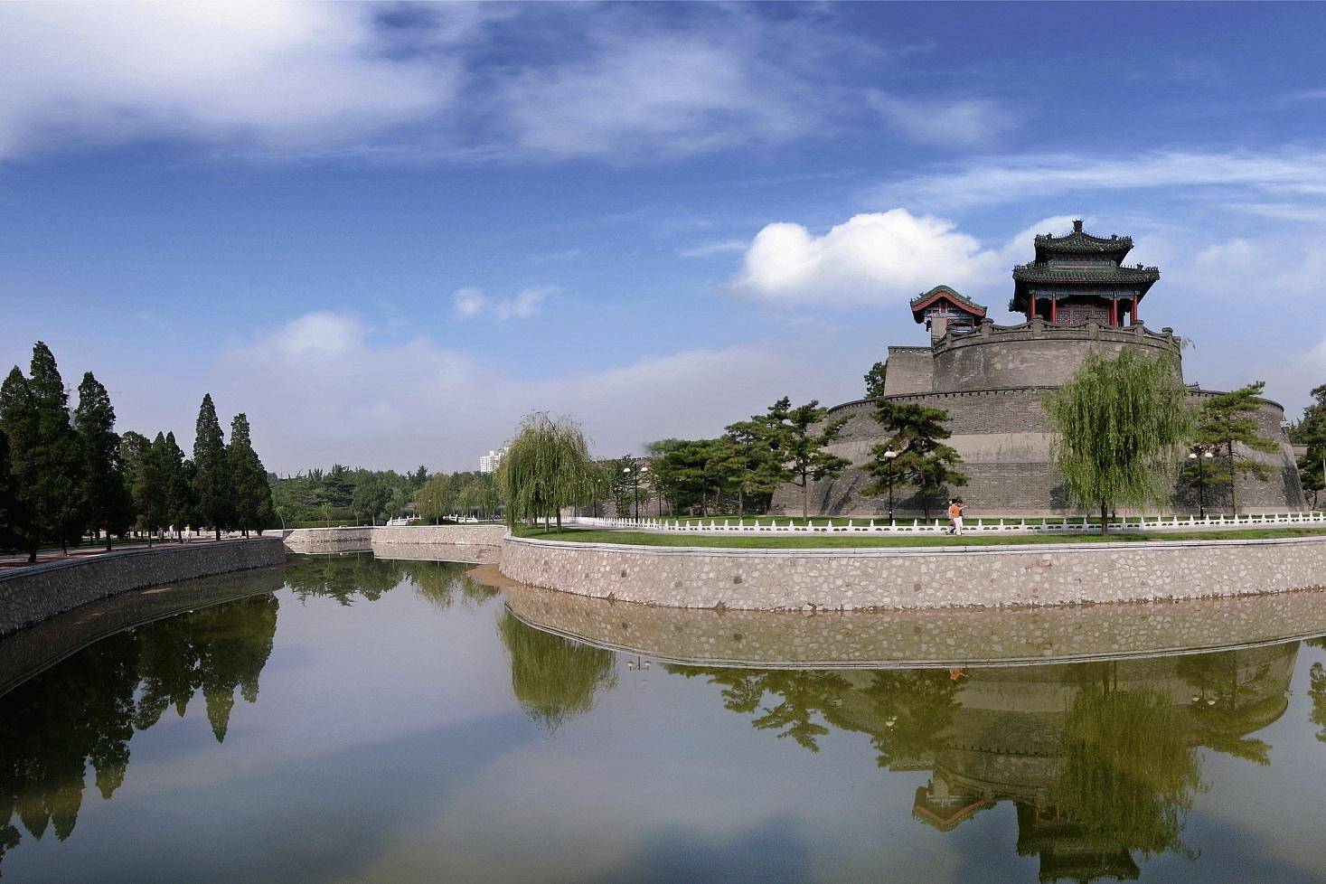 邯郸之声，尊敬听众，温馨问候！